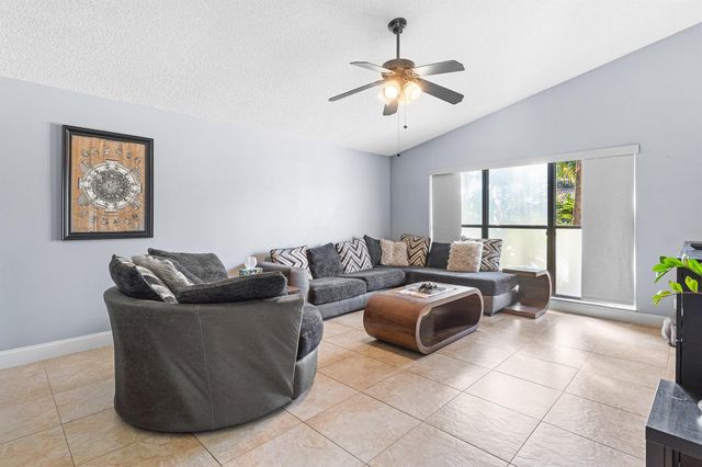 7483 Silver Woods Court, Boca Raton, FL 33433