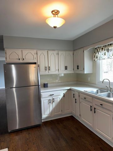 10920 Thielen Street, St. John, IN 46373