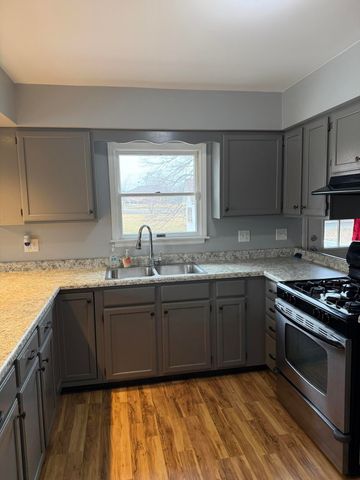 10920 Thielen Street, St. John, IN 46373