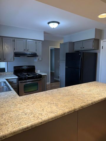 10920 Thielen Street, St. John, IN 46373