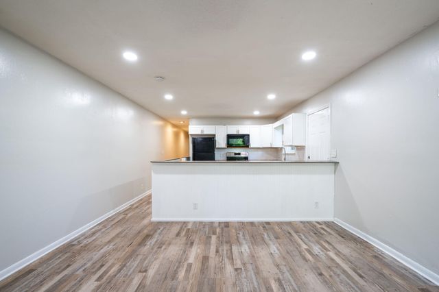 392 Booth Road, Chattanooga, TN 37411