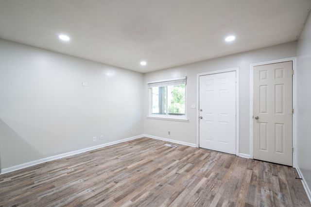 392 Booth Road, Chattanooga, TN 37411