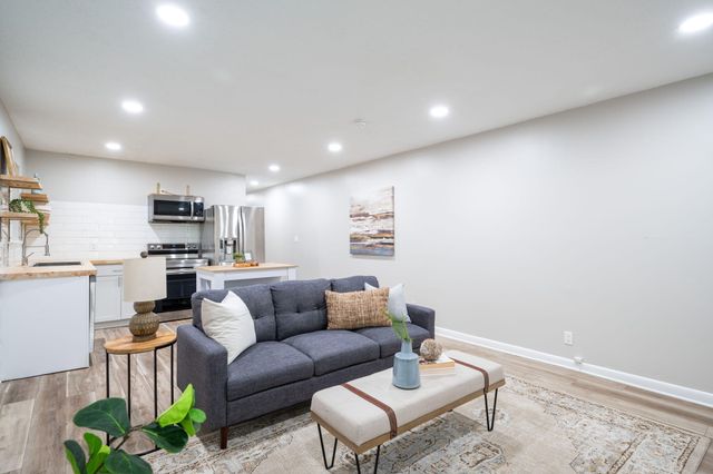 392 Booth Road, Chattanooga, TN 37411