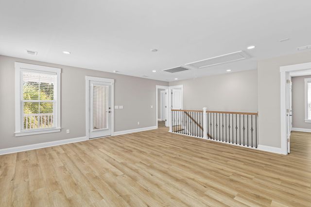 1977 Shadetree Boulevard, Johns Island, SC 29455