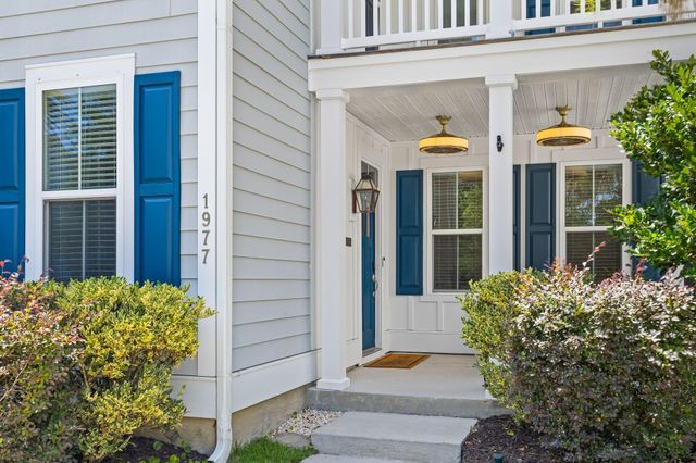 1977 Shadetree Boulevard, Johns Island, SC 29455