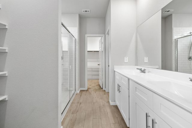 6736 Windfall Drive, Fort Worth, TX 76135