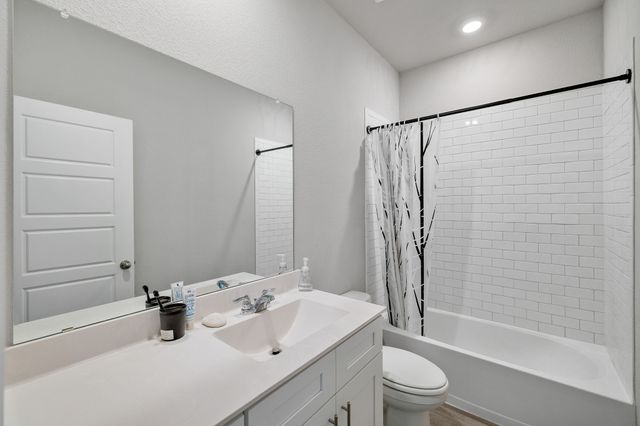 6736 Windfall Drive, Fort Worth, TX 76135