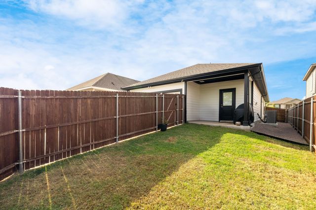 6736 Windfall Drive, Fort Worth, TX 76135