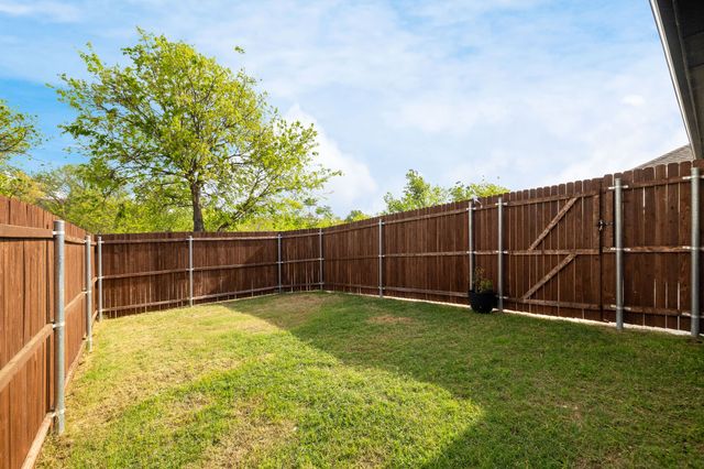 6736 Windfall Drive, Fort Worth, TX 76135