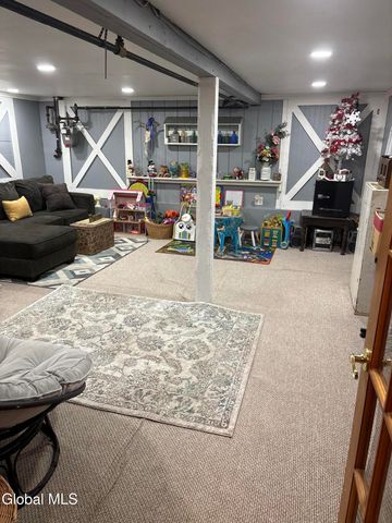 54 Ten Broeck Avenue, Greenport, NY 12534