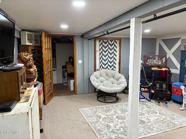 54 Ten Broeck Avenue, Greenport, NY 12534