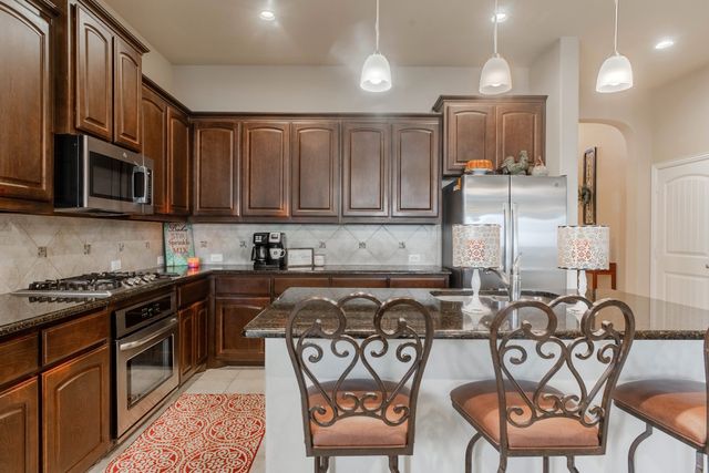 124 Gill Point Lane, Aledo, TX 76008