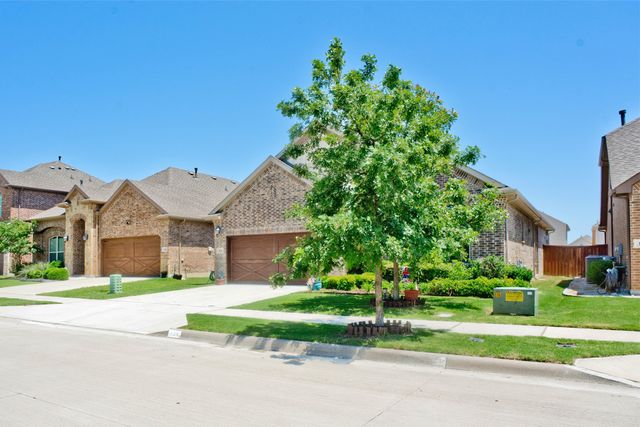 124 Gill Point Lane, Aledo, TX 76008