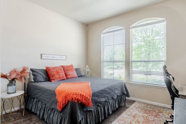 124 Gill Point Lane, Aledo, TX 76008