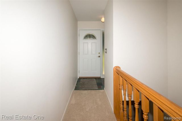 1353 Bielby Street, Waterford, MI 48328