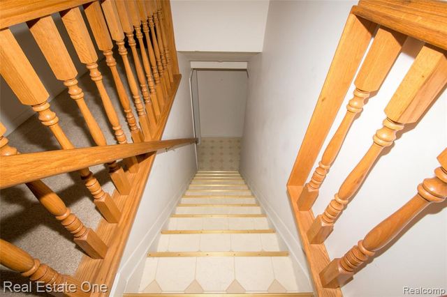 1353 Bielby Street, Waterford, MI 48328