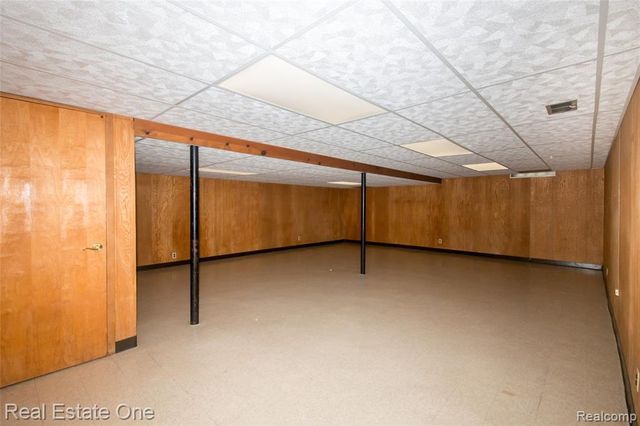 1353 Bielby Street, Waterford, MI 48328