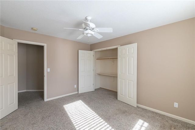 5701 NE Hidden Meadow Drive, Lee's Summit, MO 64064