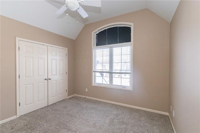 5701 NE Hidden Meadow Drive, Lee's Summit, MO 64064