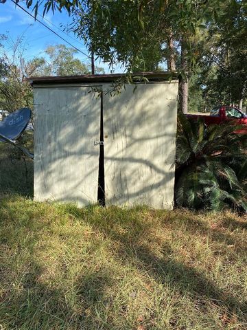 889 Rio Grande, Goodrich, TX 77351