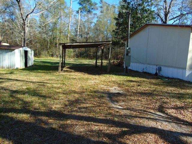 889 Rio Grande, Goodrich, TX 77351