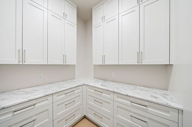 10917 Beauty Lane, Dallas, TX 75229