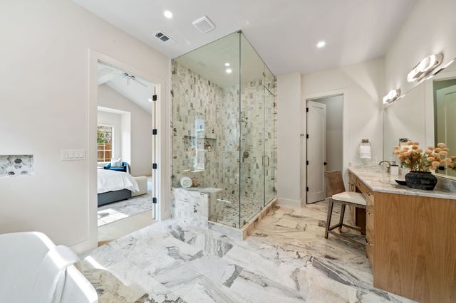 10917 Beauty Lane, Dallas, TX 75229