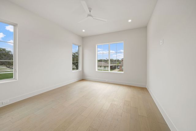 10917 Beauty Lane, Dallas, TX 75229