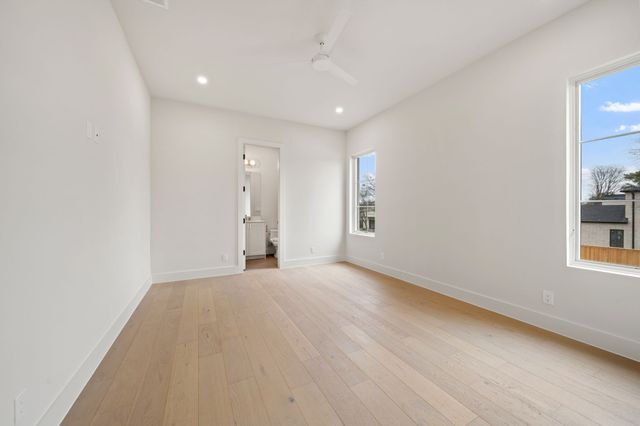 10917 Beauty Lane, Dallas, TX 75229