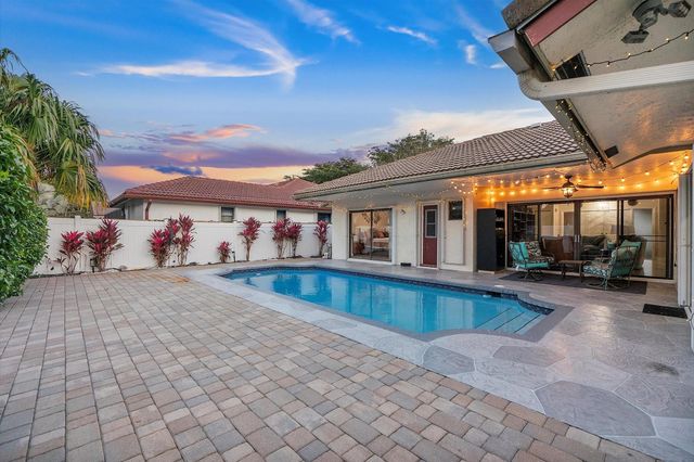 7207 NW 44 Street, Coral Springs, FL 33065