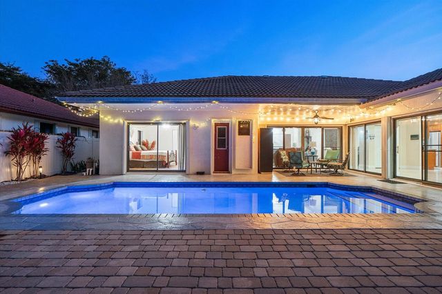 7207 NW 44 Street, Coral Springs, FL 33065