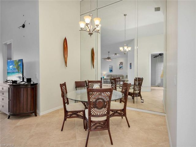 2590 Marshcreek LN 201, Naples, FL 34119