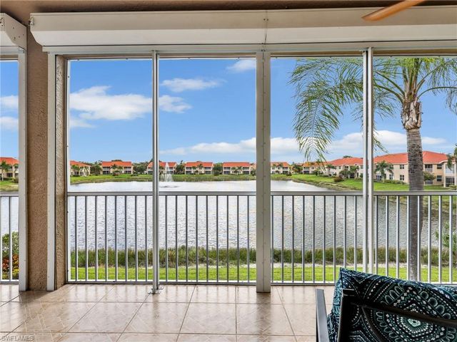 2590 Marshcreek LN 201, Naples, FL 34119