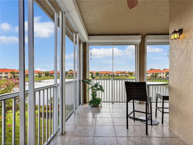 2590 Marshcreek LN 201, Naples, FL 34119