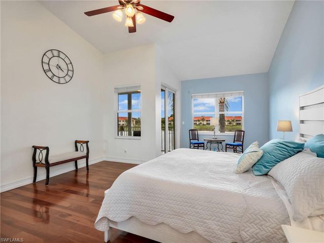 2590 Marshcreek LN 201, Naples, FL 34119