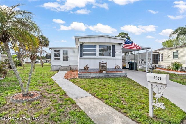 1228 Shell Court NE, Palm Bay, FL 32907