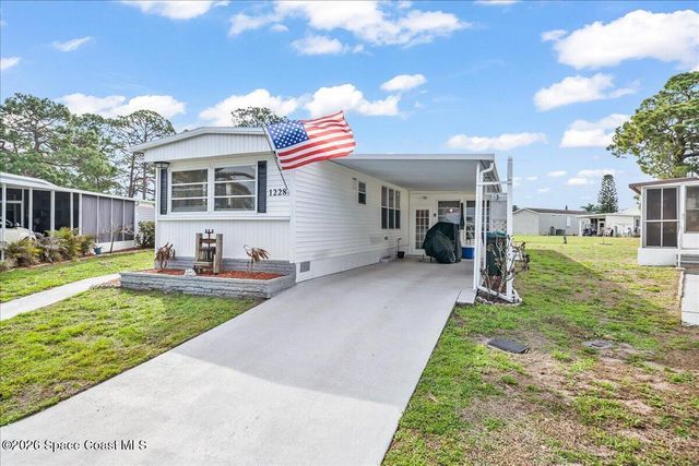 1228 Shell Court NE, Palm Bay, FL 32907