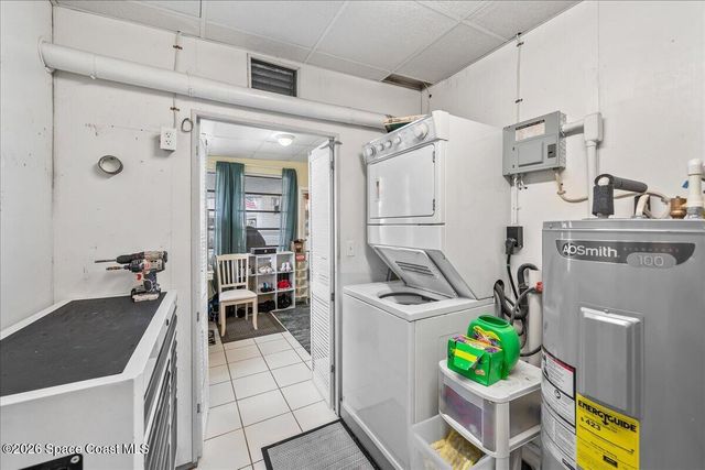 1228 Shell Court NE, Palm Bay, FL 32907