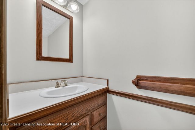 1600 Hillside Drive, Okemos, MI 48864