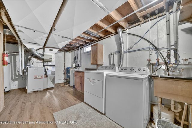 1600 Hillside Drive, Okemos, MI 48864