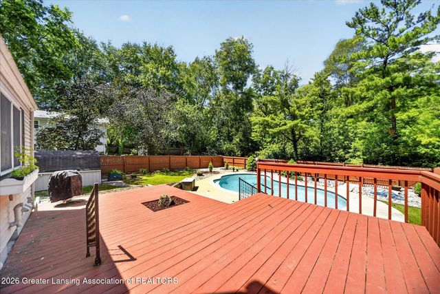 1600 Hillside Drive, Okemos, MI 48864