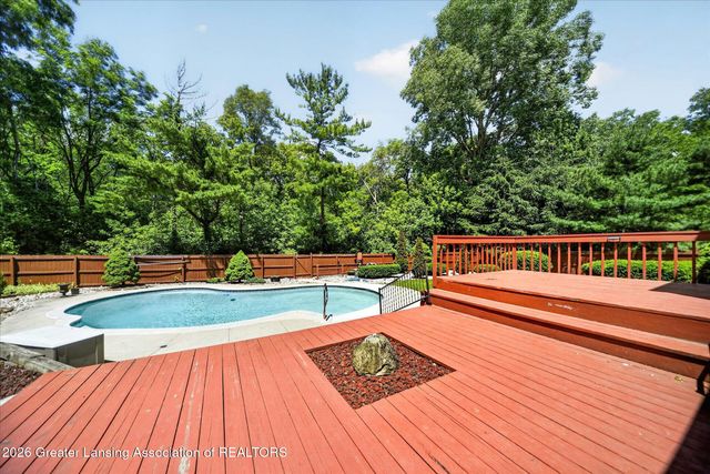 1600 Hillside Drive, Okemos, MI 48864