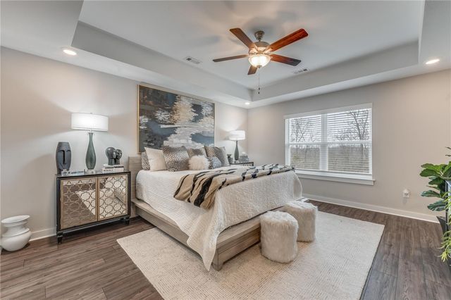3 McCoy Circle, Bella Vista, AR 72715