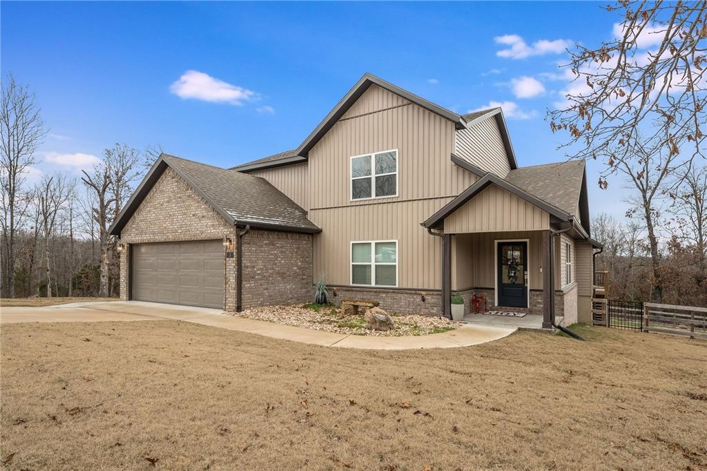 3 McCoy Circle, Bella Vista, AR 72715