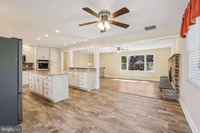 306 CHRISTY RD, Pasadena, MD 21122