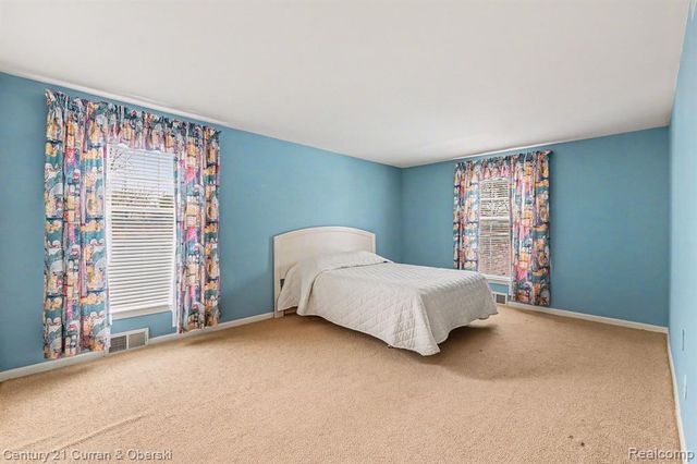 18301 W 13 Mile Road A-2, Southfield, MI 48076