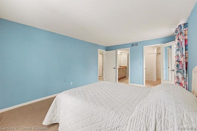 18301 W 13 Mile Road A-2, Southfield, MI 48076