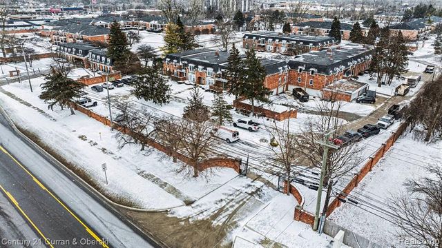 18301 W 13 Mile Road A-2, Southfield, MI 48076