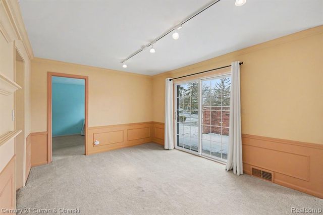 18301 W 13 Mile Road A-2, Southfield, MI 48076