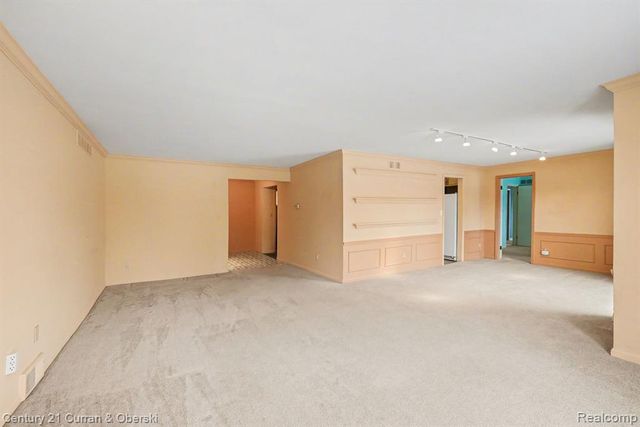 18301 W 13 Mile Road A-2, Southfield, MI 48076